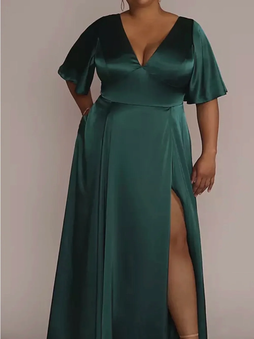 David's Bridal Emerald Green Satin V-Neck Maxi Dress - Picture 3 of 4